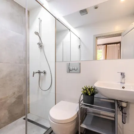 Casa Dolce Far Niente, 2bath&2bed, Parking, Vitosha Blvd Sofia