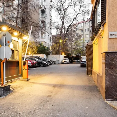 Casa Dolce Far Niente, 2bath&2bed, Parking, Vitosha Blvd صوفيا
