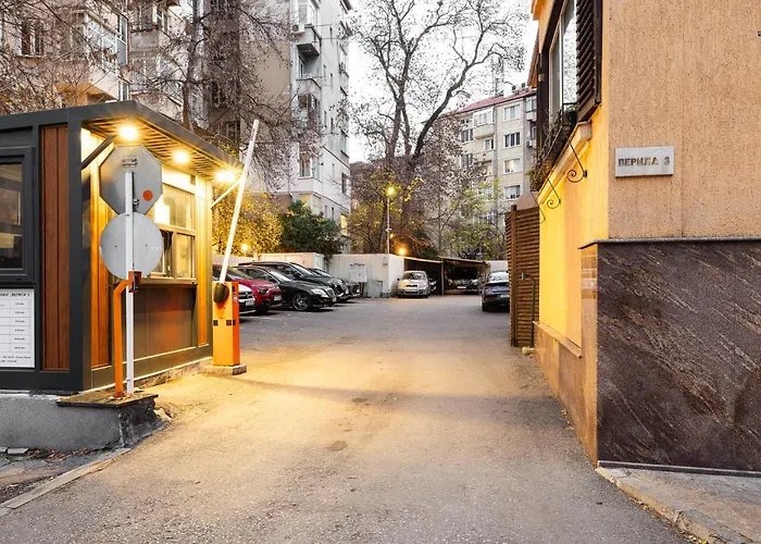 Casa Dolce Far Niente, 2bath&2bed, Parking, Vitosha Blvd סופיה