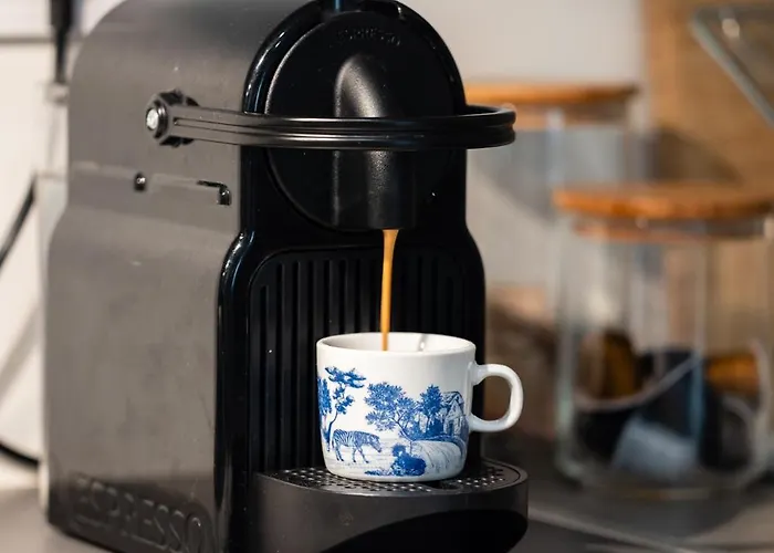 モダン セントラル アパートメント アパート